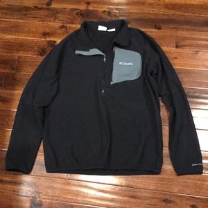Women’s fleece Columbia pullover